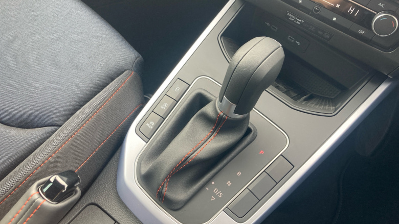 SEAT Arona 1.5 TSI 150 FR 5dr DSG Petrol Hatchback